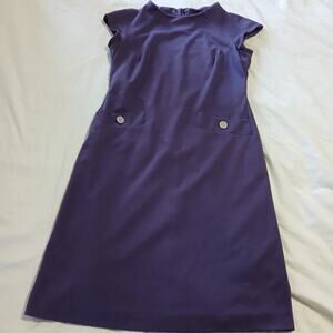 Jones of New York 6 Plum Lined Sheath Hip Pockets Buttons Cap-Sleeved Dress